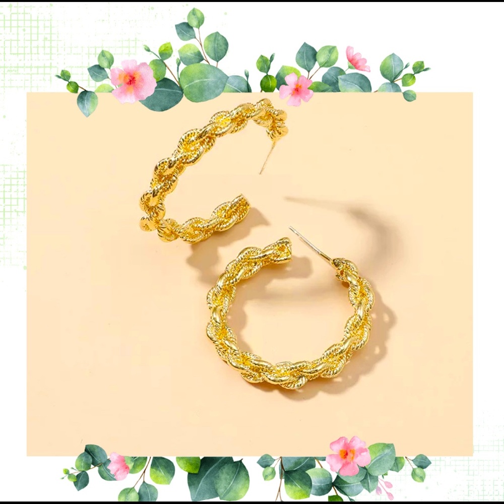 Rope style hoops earrings